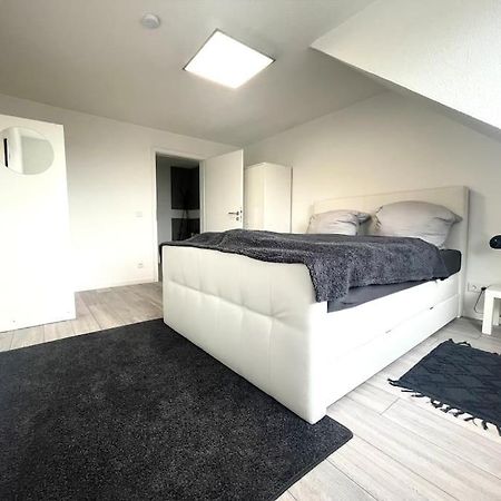 Sonnenglanz Wohnung Auf Der Vierten Duisburg Exterior photo